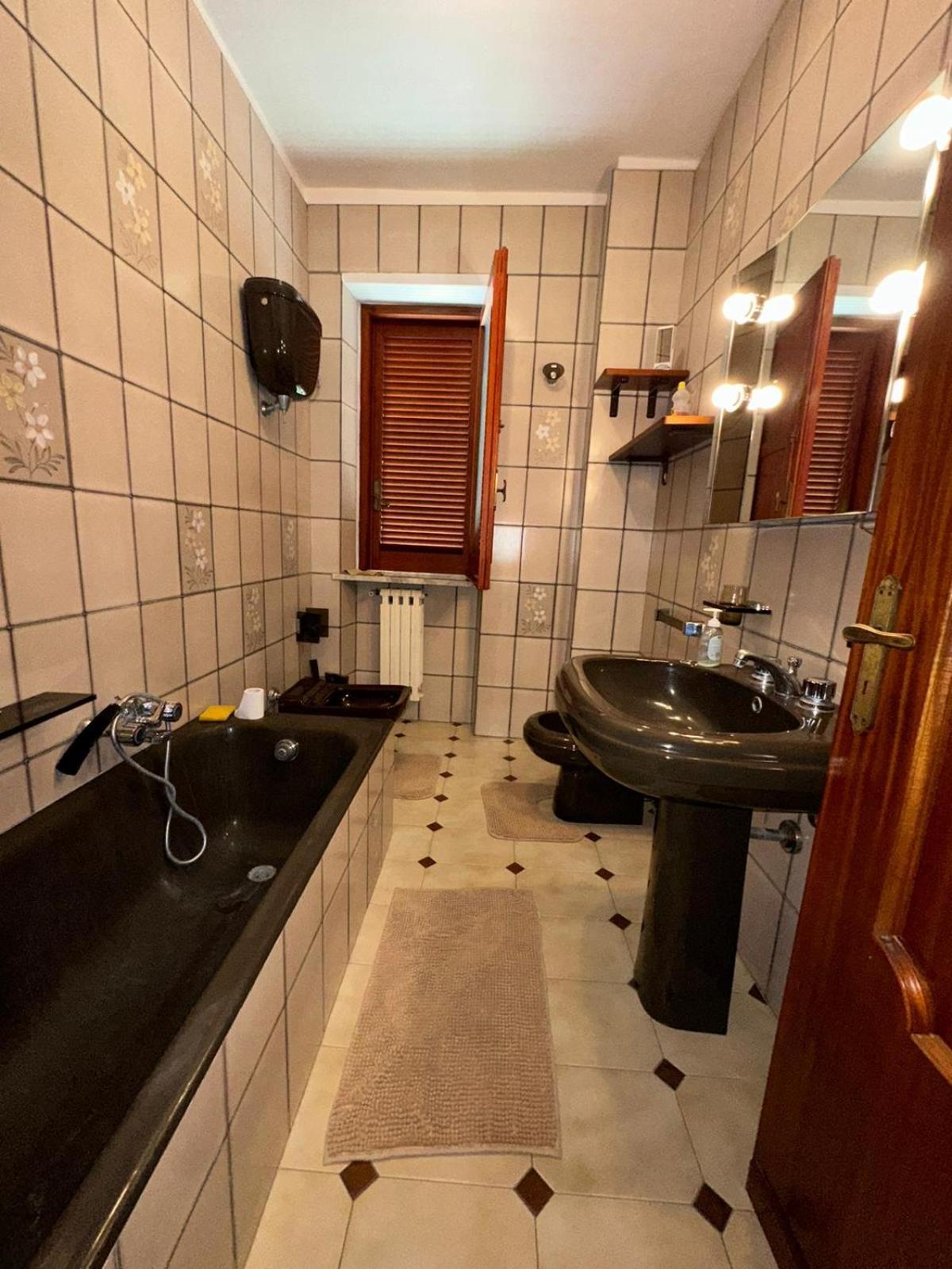 Gemelli House - City Center Тропея Экстерьер фото